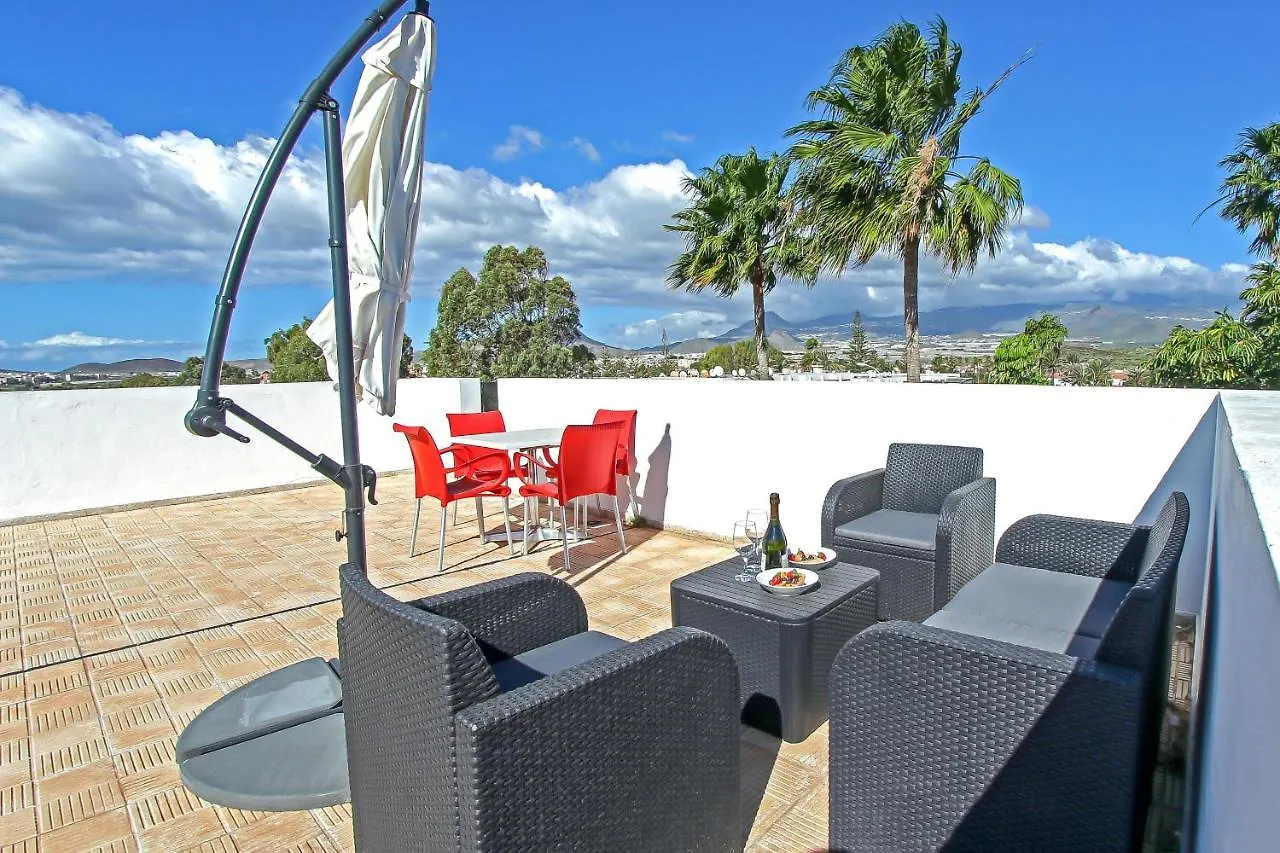 Vakantiehuis Nice 2 Bedroom Flat With Big Pools And Big Terrace Parque Don Jose, 313 Costa Del Silencio