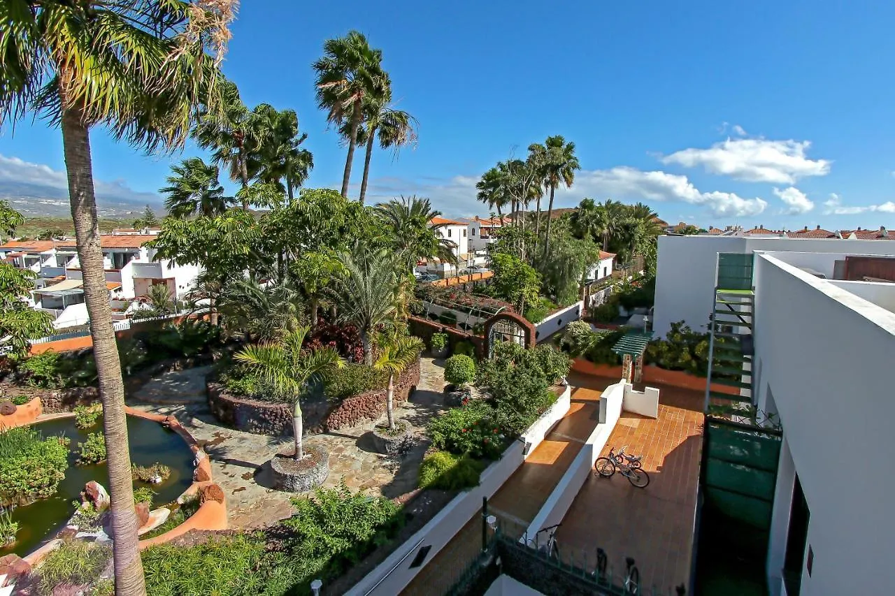 Vakantiehuis Nice 2 Bedroom Flat With Big Pools And Big Terrace Parque Don Jose, 313 Costa Del Silencio